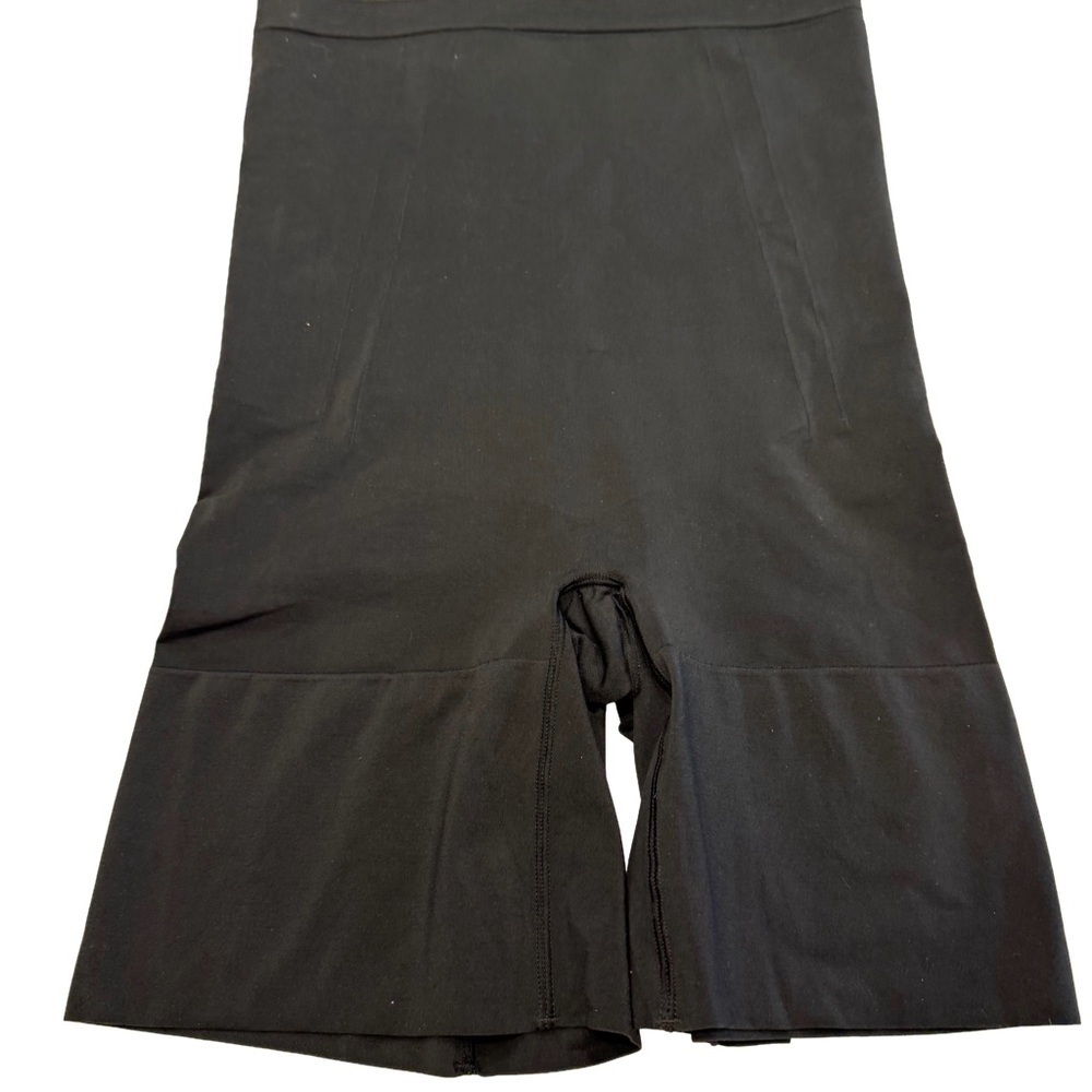 Spanx Higher Power High-Waisted Mid-Thigh Shorts Black New Size XL